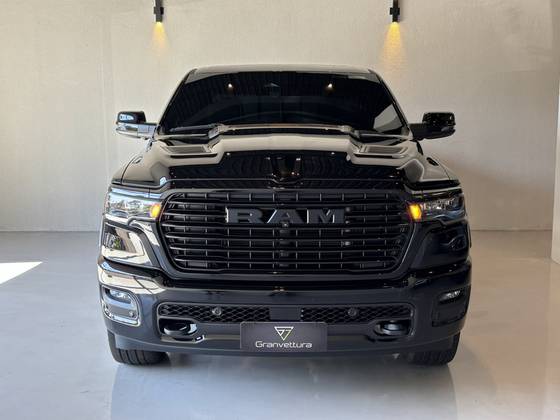 RAM 1500 3.0 HURRICANE 6 BITURBO GASOLINA LARAMIE NIGHT EDITION CD 4X4 AUTOMÁTICO